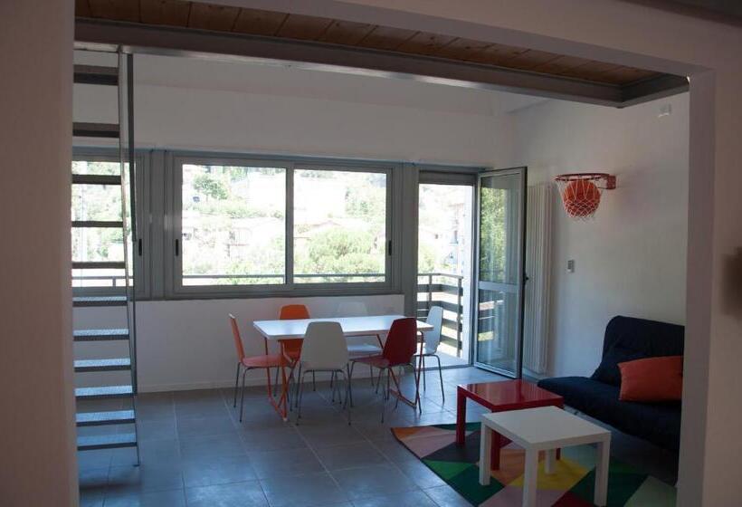 اتاق دوبلکس, Levante Residence