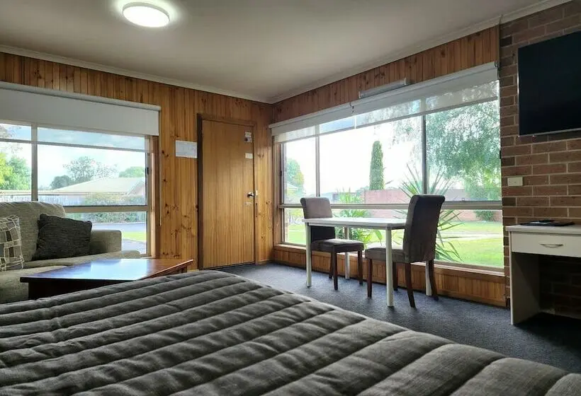 スーペリアールーム, Country Roads Motor Inn Naracoorte