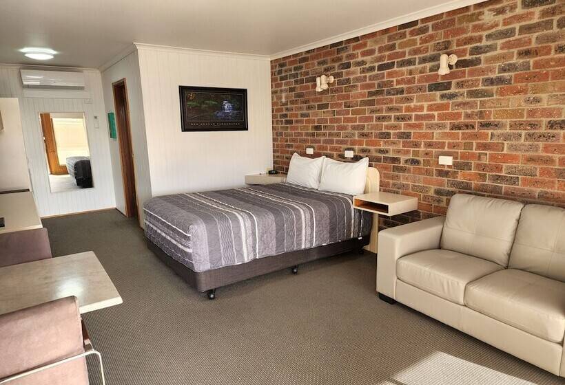 Номер Стандарт, Country Roads Motor Inn Naracoorte