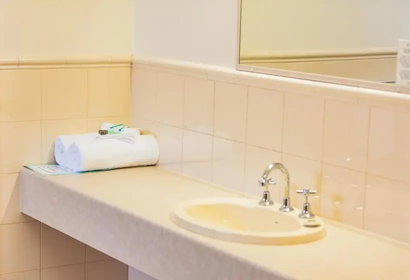 ファミリールーム, Country Roads Motor Inn Naracoorte