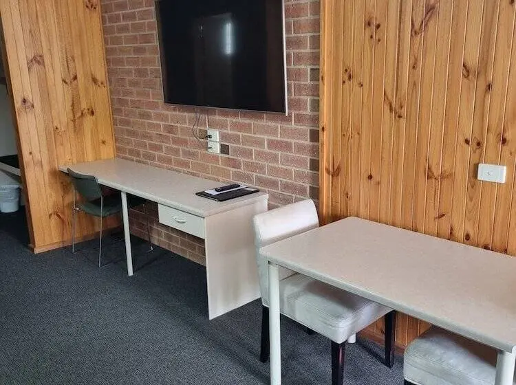 ファミリールーム, Country Roads Motor Inn Naracoorte