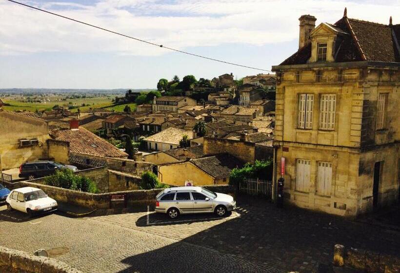 デラックスルーム, La Maison Colline