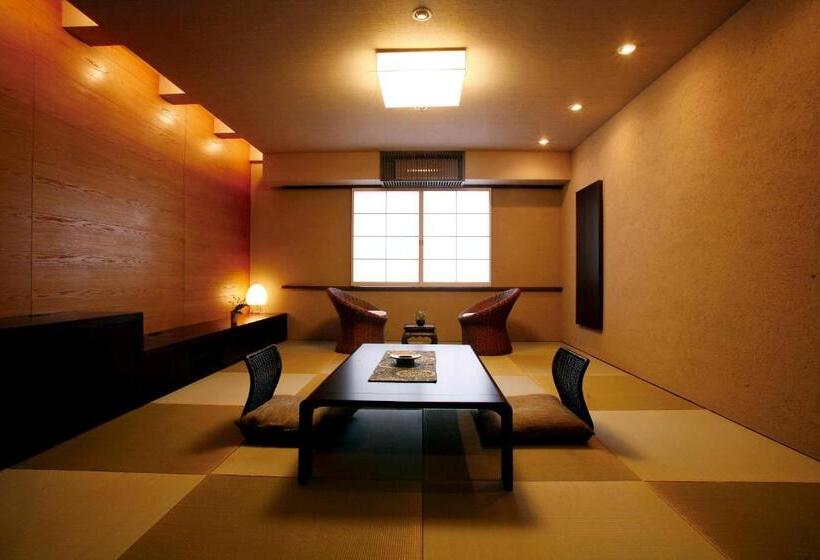 غرفة قياسية حمام مشترك, Ryotei Matsubaya