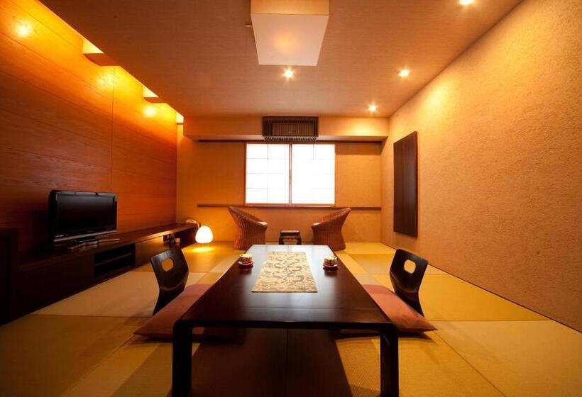 غرفة قياسية حمام مشترك, Ryotei Matsubaya