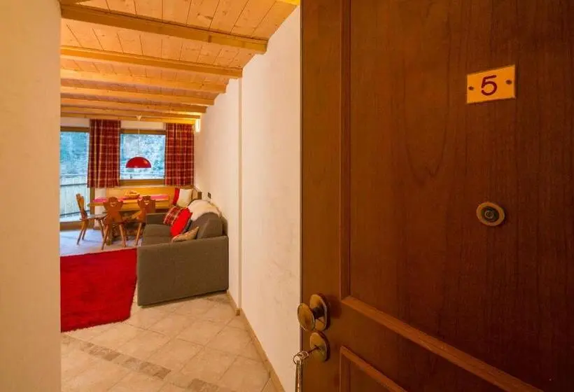 Huoneisto 2 Makuuhuonetta, Stelvio Residence