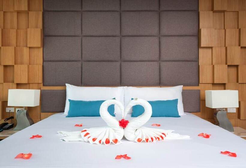 اتاق لوکس, The Marina Phuket