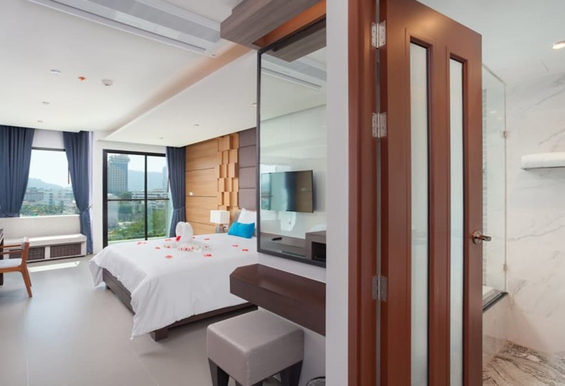 اتاق لوکس, The Marina Phuket