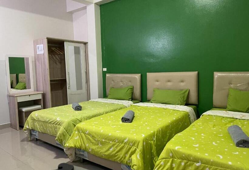 标准三人间, ควีนเพลส สระบุรี Queenplace Saraburi