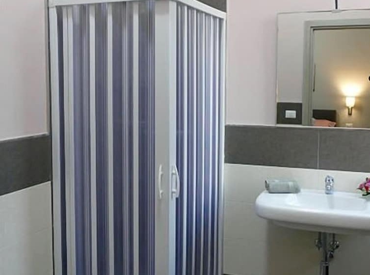 اتاق استاندارد با تخت بزرگ, Cairoli Exclusive Rooms & Suite