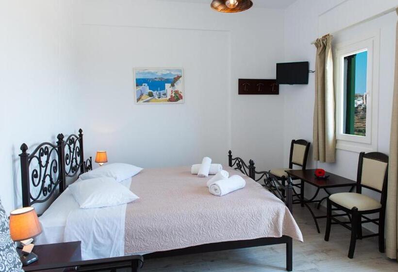 Triple Room Sea View, Rooms & Apartments Archontou