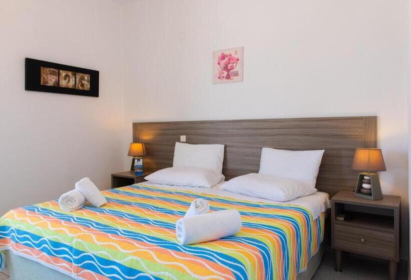 스탠다드 룸, Rooms & Apartments Archontou