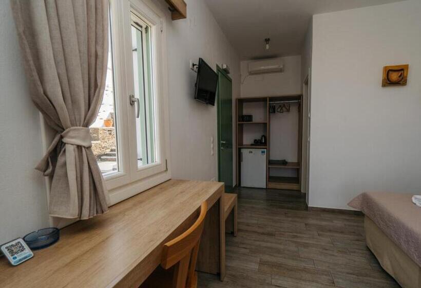 디럭스 테라스 룸 바다 전망, Rooms & Apartments Archontou