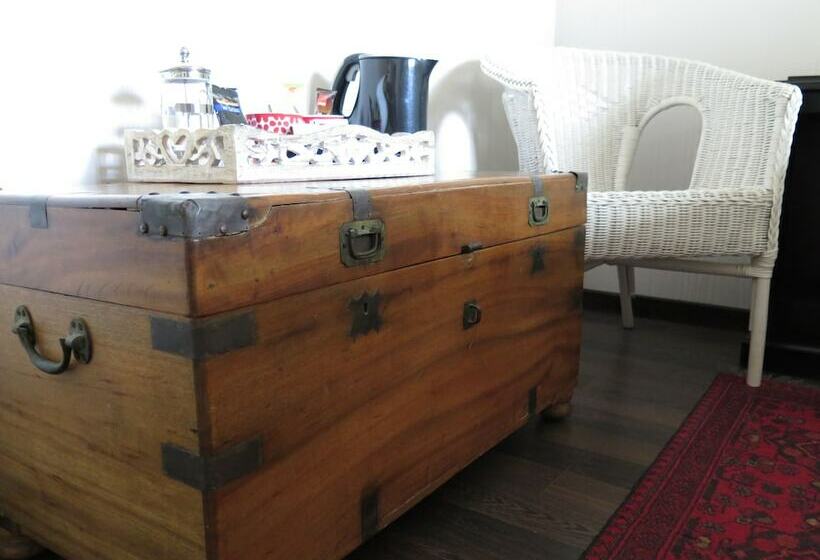 스탠다드 룸, Haggards On Hilldrop