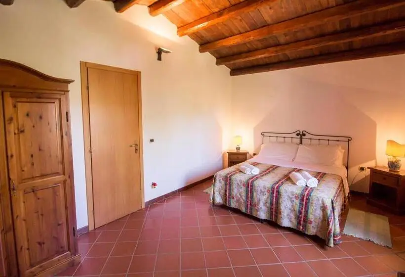 Perhesviitti, Agriturismo Tarantola