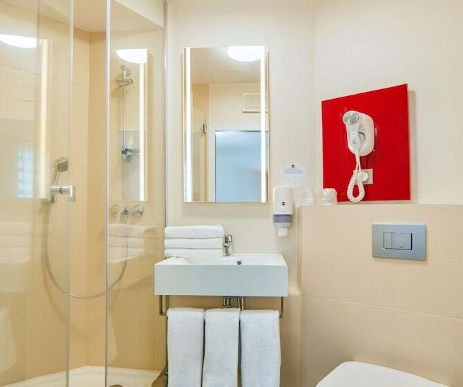 Номер Стандарт, B&b Hotel Katowice Centrum
