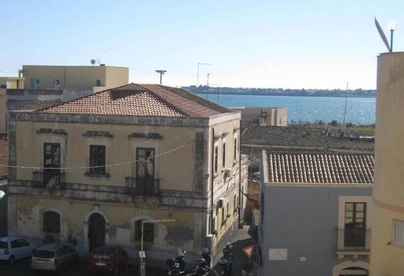 3ベッドルームアパートメント, B&b Mare Di S. Lucia