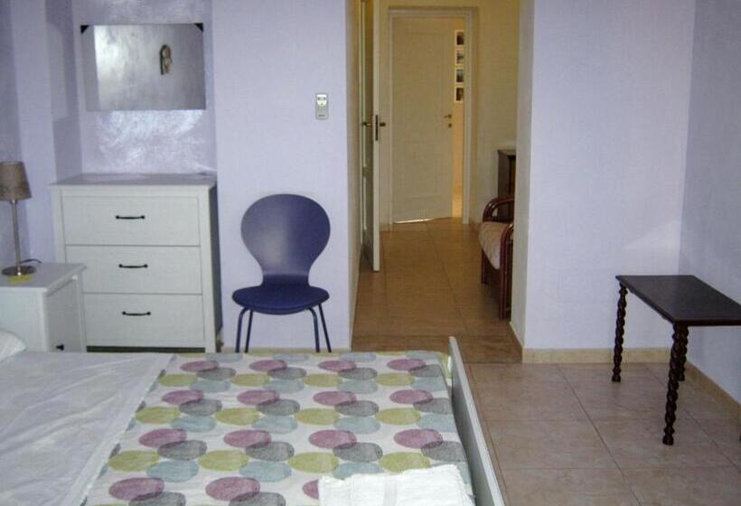 オーシャンビュースタンダードルーム, B&b Mare Di S. Lucia