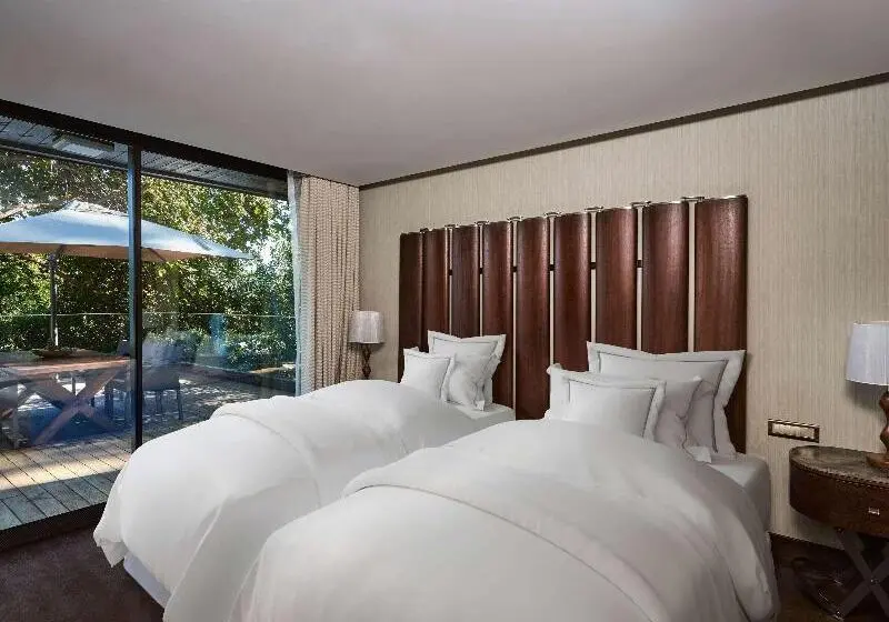 1-Bedroom Villa Garden View