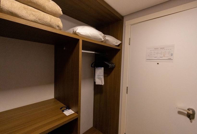 Номер Superior, Jl Hotel By Bourbon
