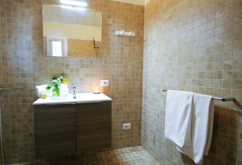 标准工作室, Residence Felice