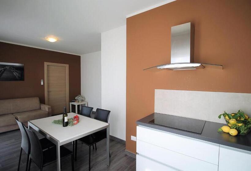 آپارتمان 2 خوابه با تراس, Residence Felice