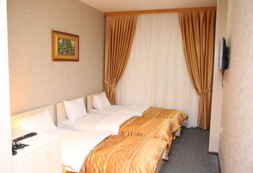 اتاق استاندارد چهار تخته, Riva 