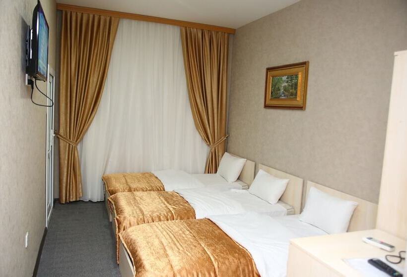 اتاق استاندارد چهار تخته, Riva 