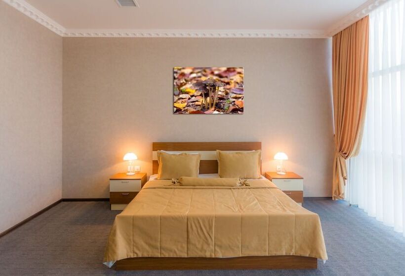 اتاق اکونومی, Riva 