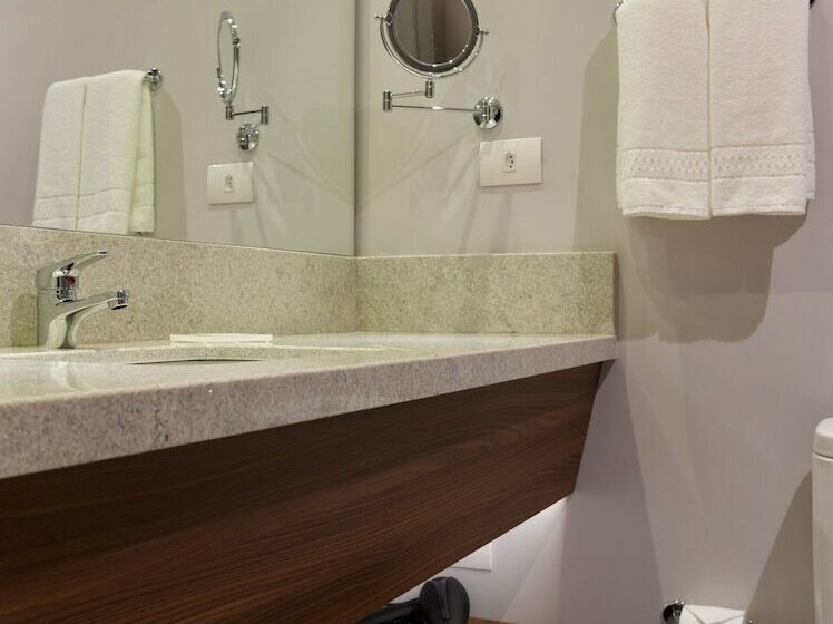 スーペリアシングルルーム, Jl Hotel By Bourbon