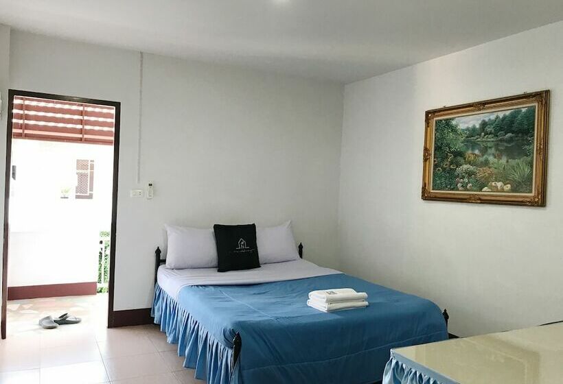 Номер Стандарт, Baan Nuk Anong