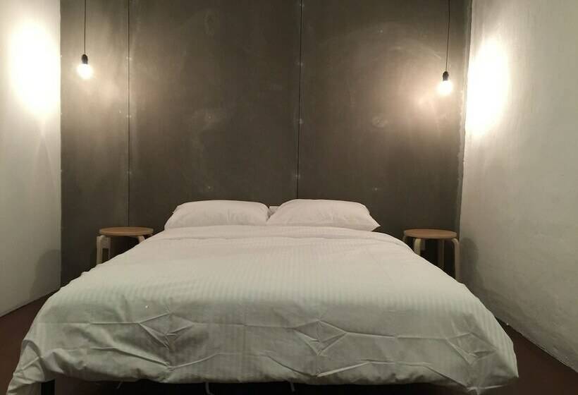 스탠다드 룸 공동 욕실, The Frame Guesthouse   Hostel