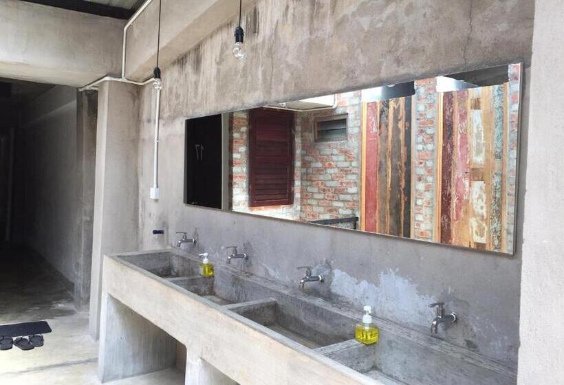 스탠다드 룸 공동 욕실, The Frame Guesthouse   Hostel