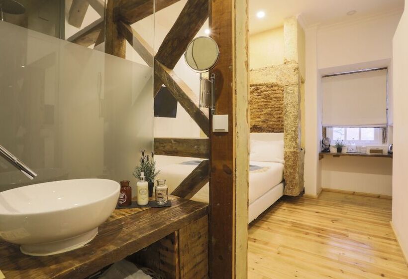 سوییت خانوادگی, 262 Boutique