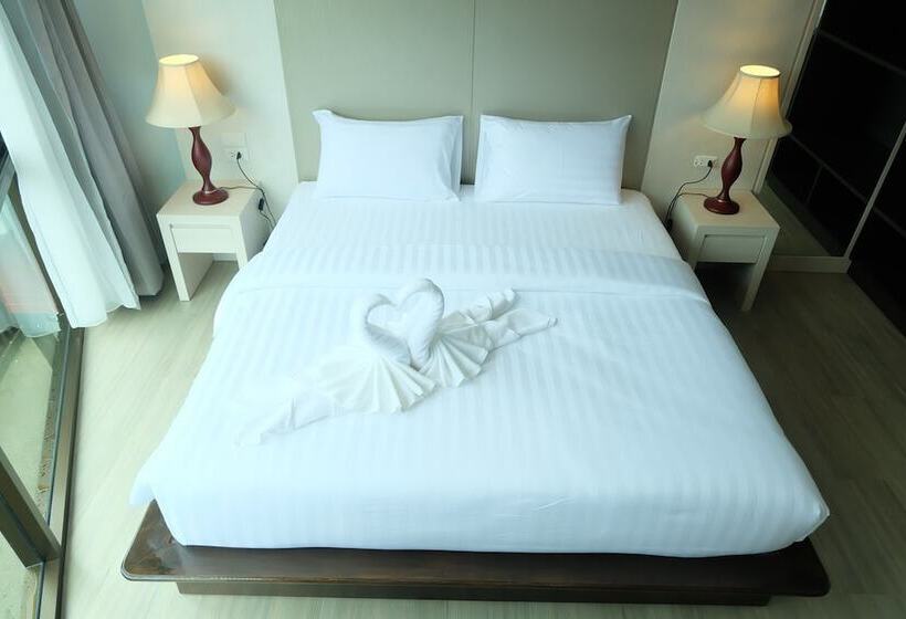 Номер Deluxe Вид на Город, A Plus Deluxe