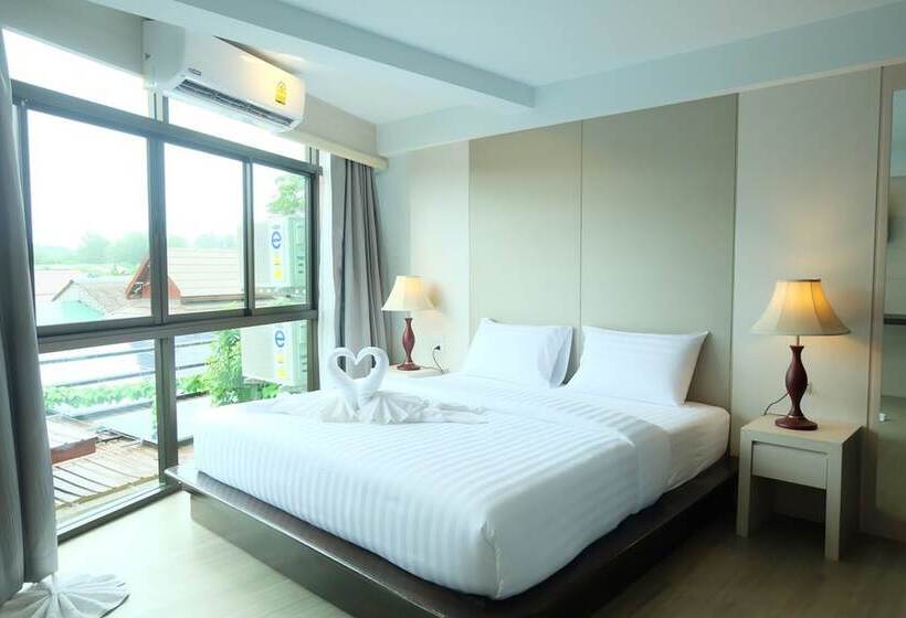 Номер Deluxe Вид на Город, A Plus Deluxe