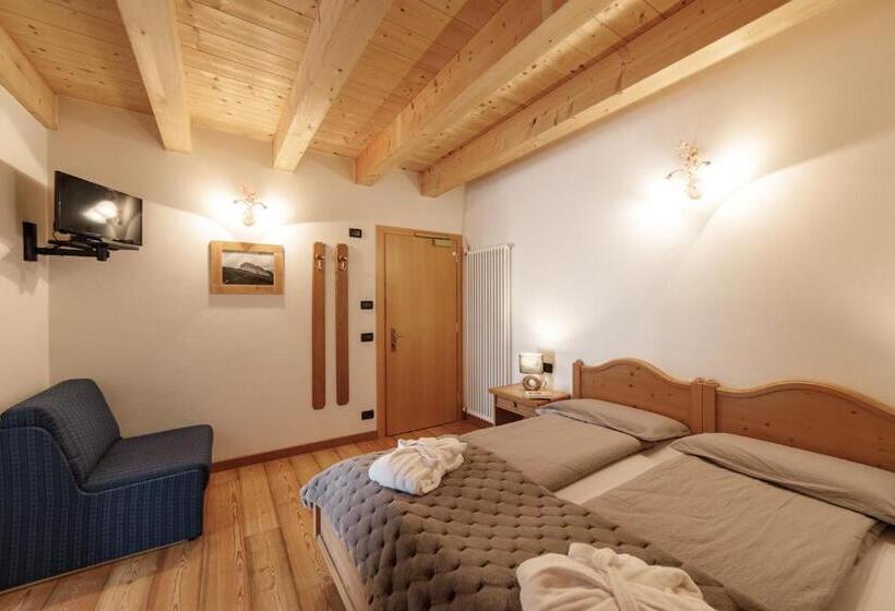 스탠다드 룸, Al Bivio Pizzeria, Pool & Sauna