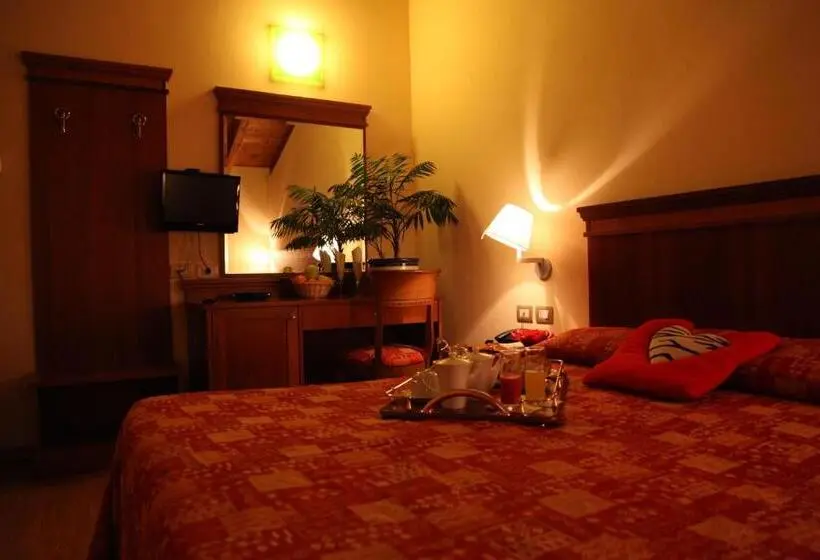 Standard Yhden Hengen Huone, Il Borghetto