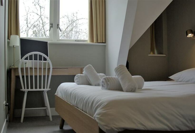 اتاق عادی, Light