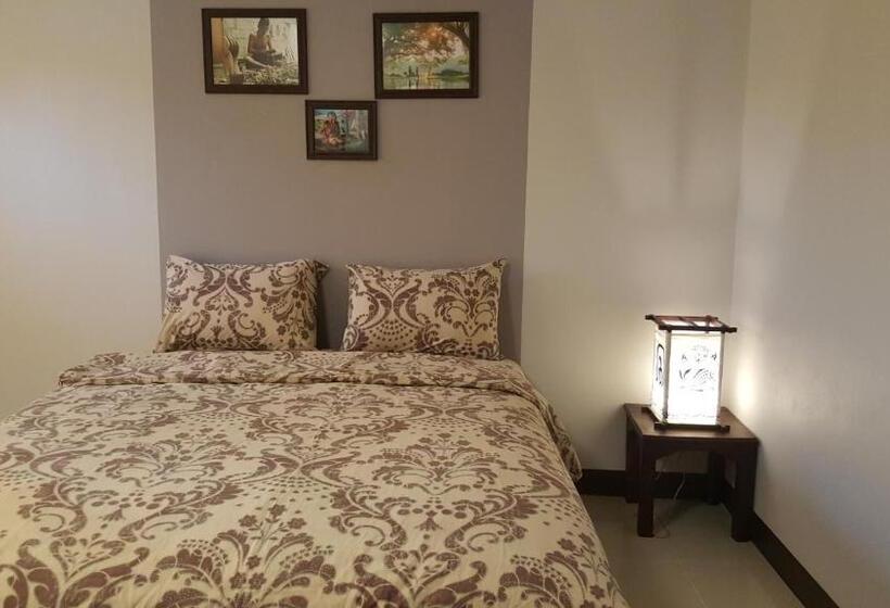 חדר סטנדרט עם מרפסת, Old City Boutique House