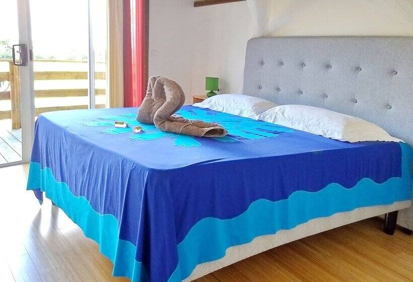 بانگلوی لوکس, Pension Les Trois Cascades