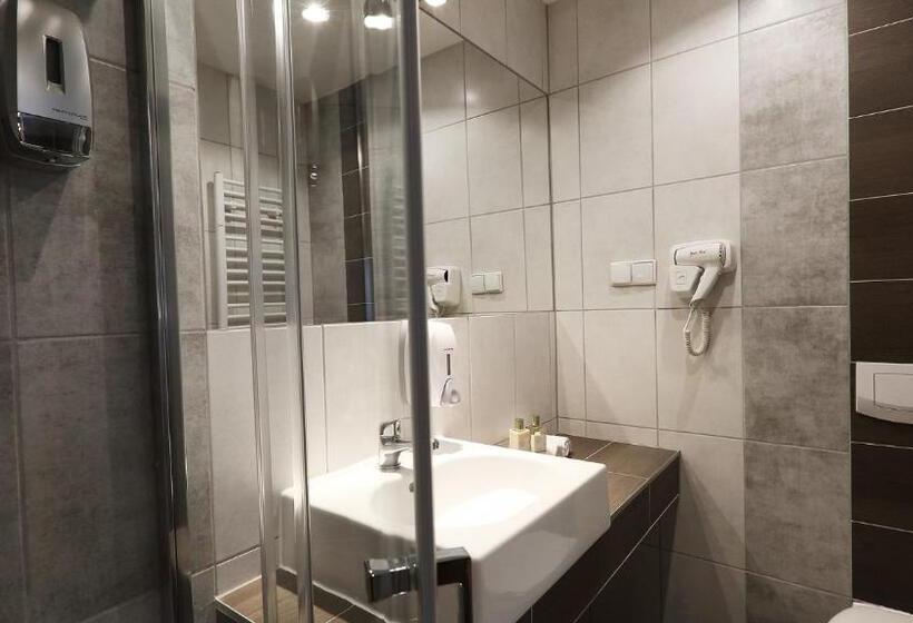 디럭스 룸, Porto