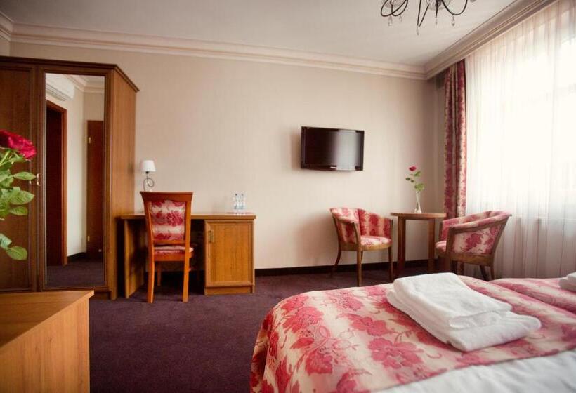 Номер Basic, Przy Młynie