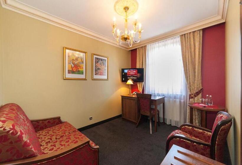 Студия Стандарт, Przy Młynie