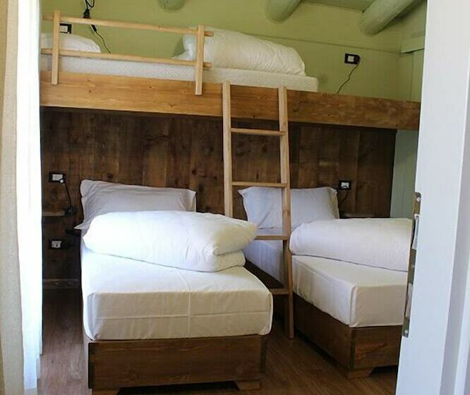 חדר סטנדרט לשלושה, Riva Sport & Wellness