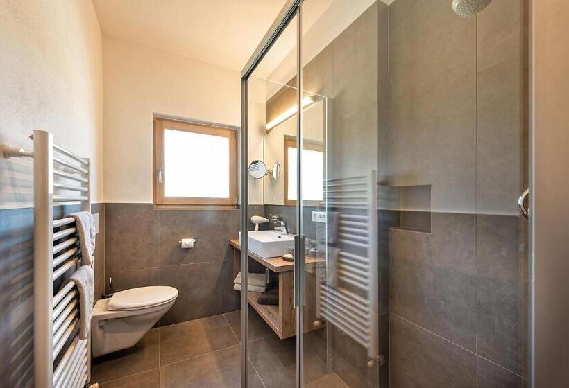 豪华房间, Schallerhof