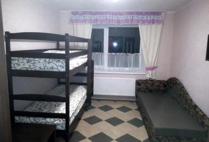 Llit en Habitació Compartida, Parasolka