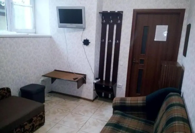 Habitació Estàndard, Parasolka