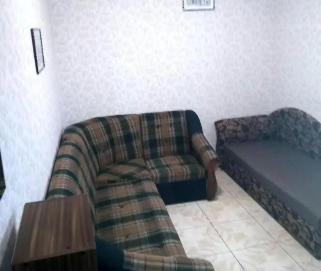 Habitació Estàndard, Parasolka