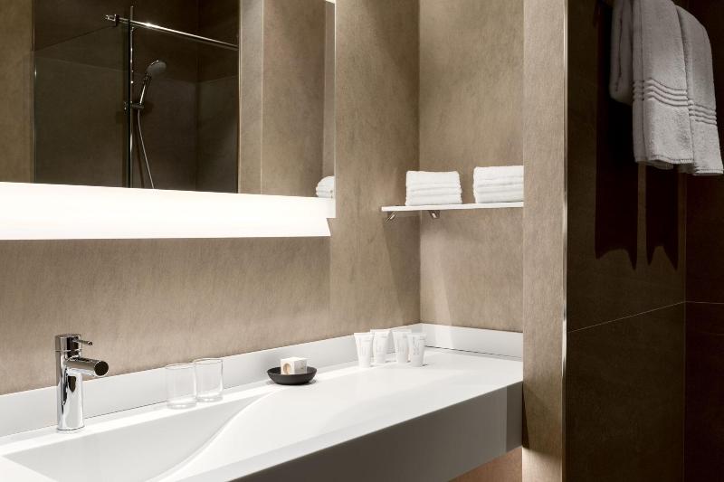 Номер Комфорт, Ac Hotel By Marriott Wroclaw