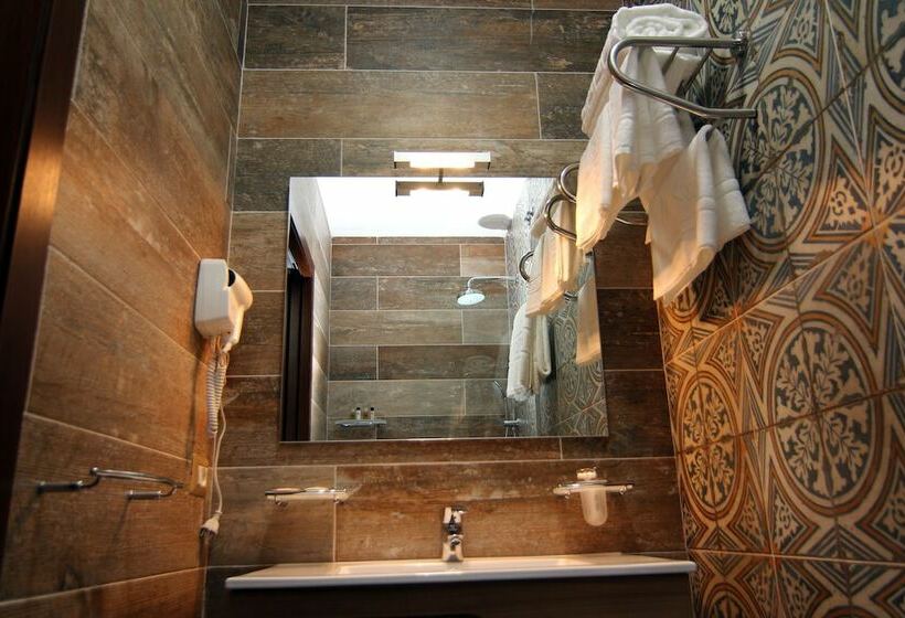 דירת קומפורט חדר שינה 1, Boutique Restaurant Gloria